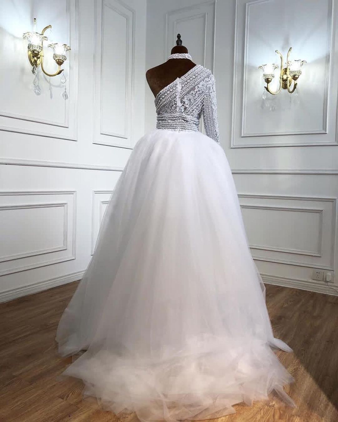 A-line One Shoulder Long Sleeves Floor-length Tulle Wedding Gown With Ruffles 2