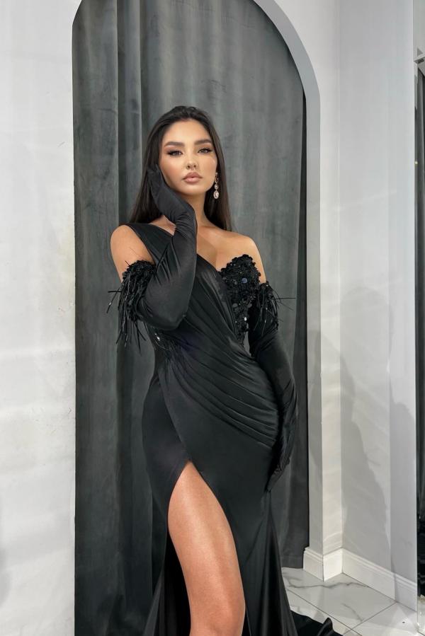 Mermaid One Shoulder Sleeveless Floor-length Stretch Satin Prom Gown With Ruffles 2