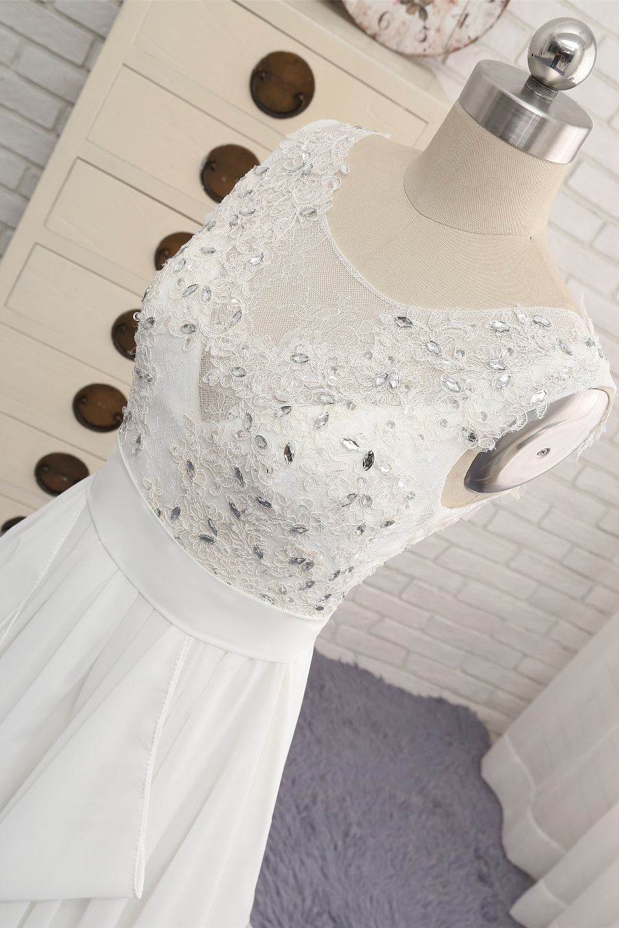 A-line Straps Jewel Neck Sleeveless Floor-length 100D Chiffon Bridal Attire With Lace 3