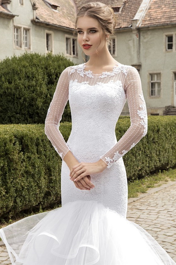 Mermaid Scoop Neck Sweep / Brush Train Organza Wedding Dress With Lace 3