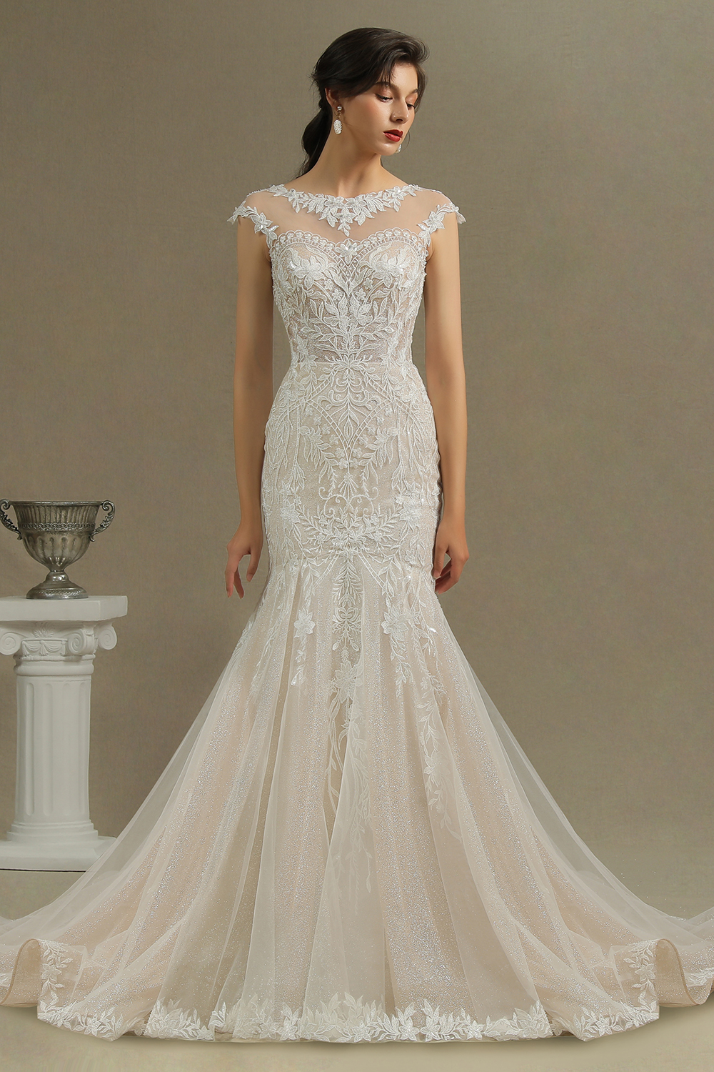 Mermaid Jewel Neck Sleeveless Cathedral Train Tulle Bridal Attire With Lace 3