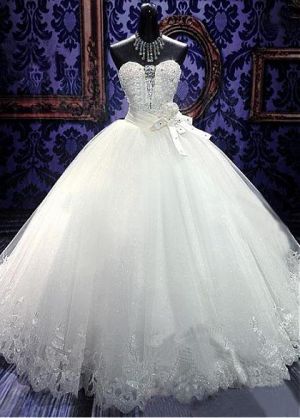 Ball Gown Sweetheart Neck Sleeveless Floor-length Tulle Bridal Dress With Beading