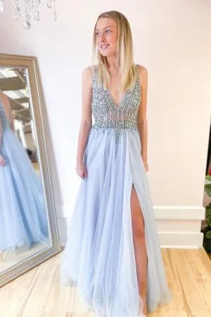 A-line Plunging Neckline Sleeveless Floor-length Tulle Formal Dress With Pearls