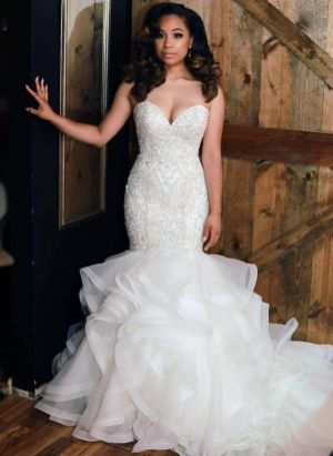 Mermaid Sweetheart Neck Sleeveless Court Train Wedding Gown With Beading