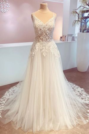 A-line Sweetheart Neck Sleeveless Sweep / Brush Train Tulle Bridal Dress With Appliques