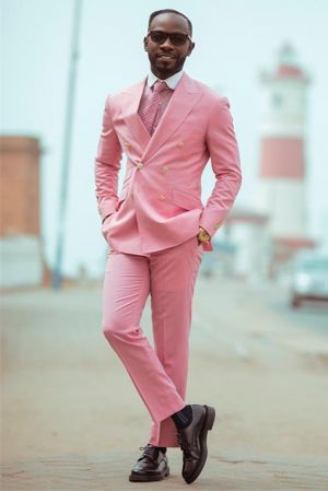 Pink Double Breasted Peaked Lapel Prom Men Suit