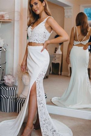Mermaid V-neck Sleeveless Sweep / Brush Train Wedding Dress With Lace