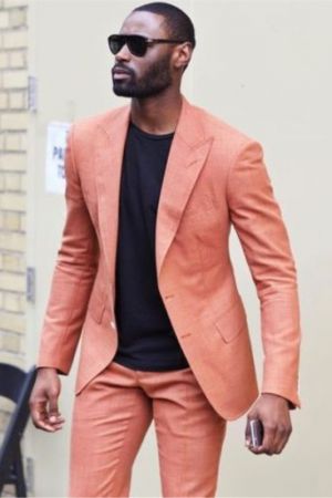 Peach Close Fitting Peaked Lapel Prom Men Suit