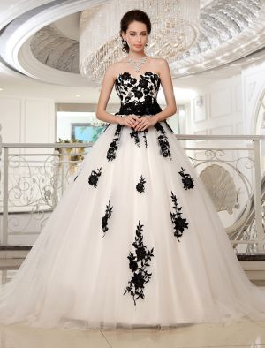 A-line Strapless Sleeveless Court Train Lace Bridal Gown With Appliques