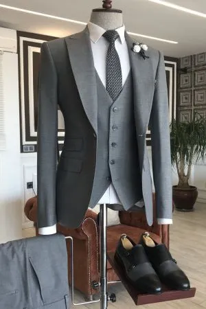Gray Formal Business Suit with Peaked Lapel