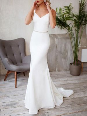 Mermaid V-neck Sleeveless Bridal Gown With Court Train