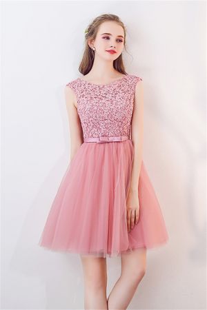 Pink Tulle Sleeveless Homecoming Dress with Lace Bowknot
