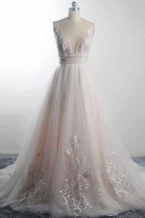 A-line Plunging Neckline Sleeveless Floor-length Tulle Wedding Dress With Lace