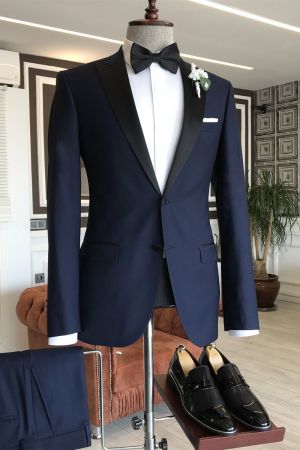 Dark Blue Slim Fit Men's Suit with Peaked Lapel