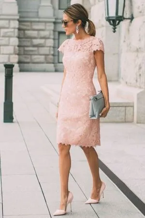 A-line Jewel Neck Short Sleeves Knee-length Lace Homecoming Dress With Lace