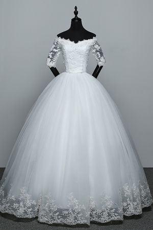 A-line Half-Sleeves Floor-length Tulle Bridal Gown With Lace