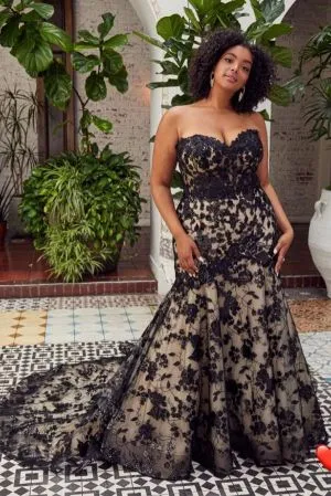 Mermaid Sweetheart Neck Sleeveless Sweep / Brush Train Lace Wedding Dress With Lace