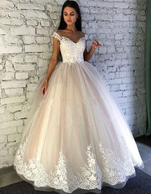 Jewel Neck Floor-length Wedding Dress With Lace