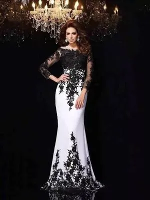 Mermaid Bateau Neck Long Sleeves Sweep / Brush Train Tulle Bridal Gown With Lace