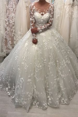 Ball Gown Scoop Neck Sweep / Brush Train Bridal Gown With Appliques