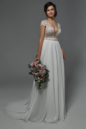 Column V-neck Sleeveless Court Train 100D Chiffon Bridal Dress With Lace