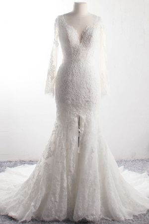 A-line V-neck Sleeveless Floor-length Tulle Wedding Dress With Appliques