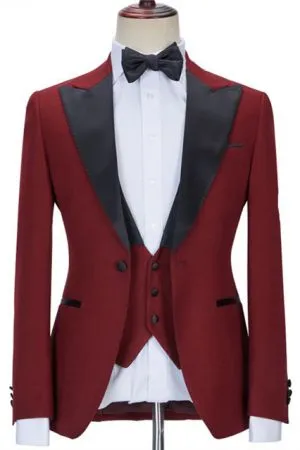 Red Three Pieces Peaked Lapel Prom Suit