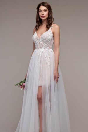 Column Sweetheart Neck Sleeveless Court Train Tulle Wedding Gown With Lace