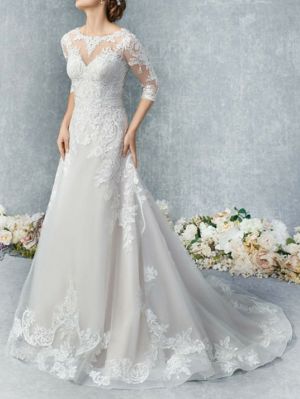 A-line Court Train Tulle Wedding Dress With Buttons