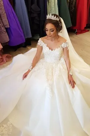 A-line V-neck Long Sleeves Floor-length Tulle Bridal Dress With Lace