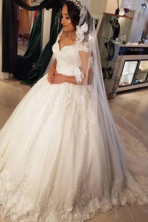 Ball Gown Jewel Neck Sleeveless Chapel Train Lace Bridal Dress With Lace