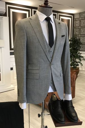 Gray Small Plaid Notched Lapel Business Suit