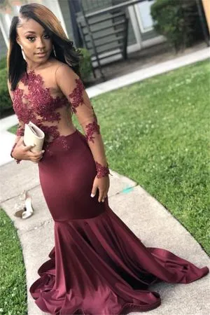 Mermaid Jewel Neck Long Sleeves Sweep / Brush Train Evening Dress With Appliques