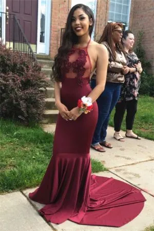 Column Halter-neck Sleeveless Court Train Stretch Satin Prom Dress With Appliques