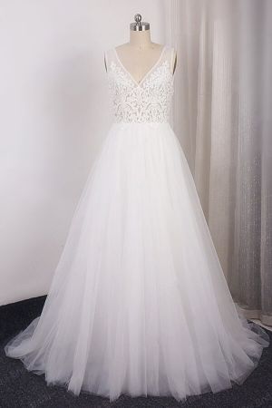 A-line V-neck Sleeveless Floor-length Tulle Bridal Attire With Appliques