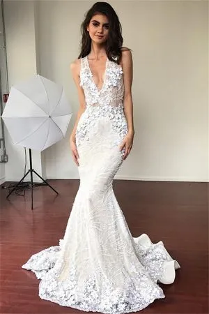 Mermaid V-neck Sleeveless Sweep / Brush Train Bridal Dress With Flower(s)