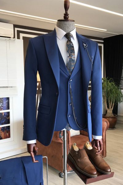 Royal Blue Slim Fit Business Suit with Peaked Lapel