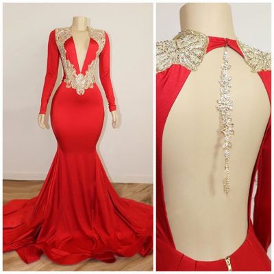 Mermaid V-neck Court Train Stretch Satin Evening Dress With Beading