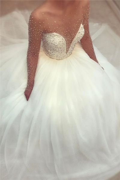 Ball Gown Scoop Neck Sweep / Brush Train Tulle Bridal Gown With Beading