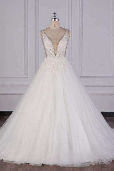 A-line Plunging Neckline Sleeveless Floor-length Tulle Wedding Dress With Lace