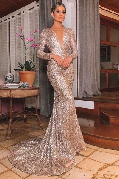 Mermaid V-neck Long Sleeves Sweep / Brush Train Formal Wear With Sequins