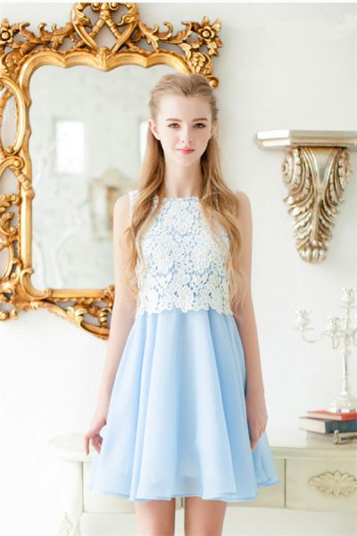 A-line Jewel Neck Sleeveless Knee-length 100D Chiffon Homecoming Dress With Lace
