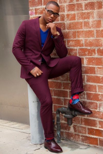 Close Fitting Peaked Lapel Prom Men Suit