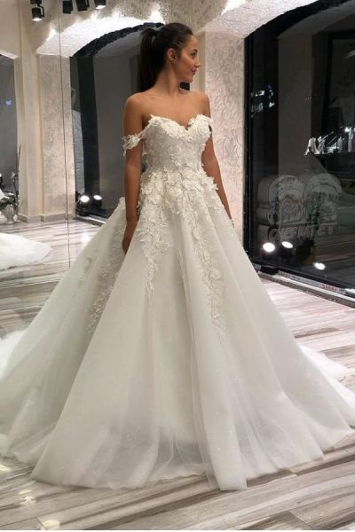 A-line Off-the-shoulder Sleeveless Court Train Tulle Bridal Dress With Lace