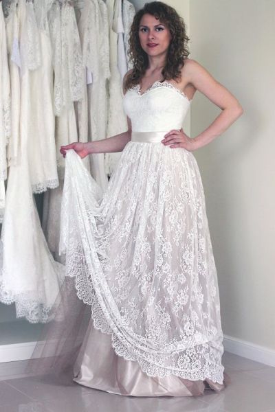 A-line Sweetheart Neck Sleeveless Sweep / Brush Train Bridal Gown With Lace