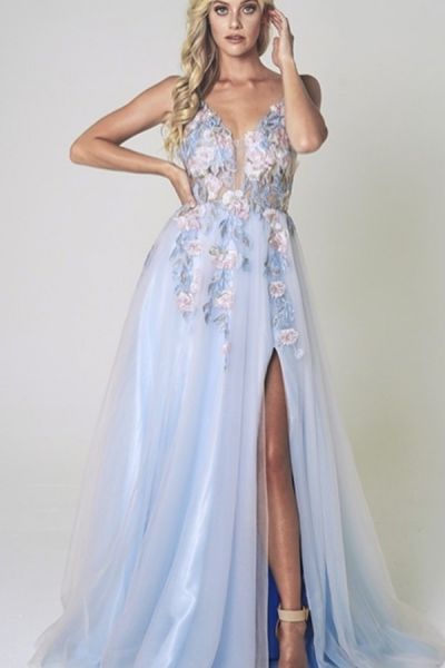 A-line Spaghetti Straps Sleeveless Floor-length Tulle Formal Dress With Lace