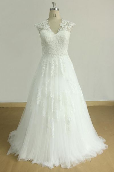 A-line V-neck Short Sleeves Court Train Tulle Bridal Gown With Lace