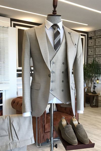 Light Khaki Single Breasted Business Suit