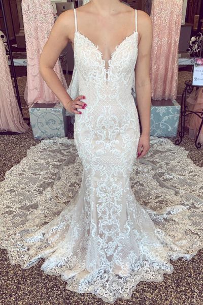 Mermaid Spaghetti Straps V-neck Sleeveless Floor-length Lace Bridal Gown With Beading