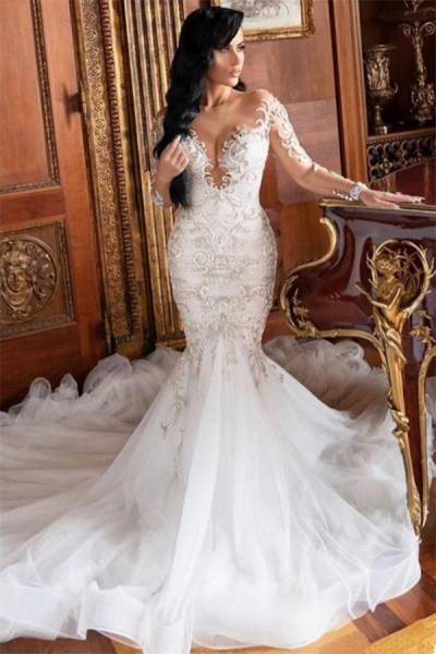 Mermaid Scoop Neck Court Train Tulle Bridal Gown With Appliques